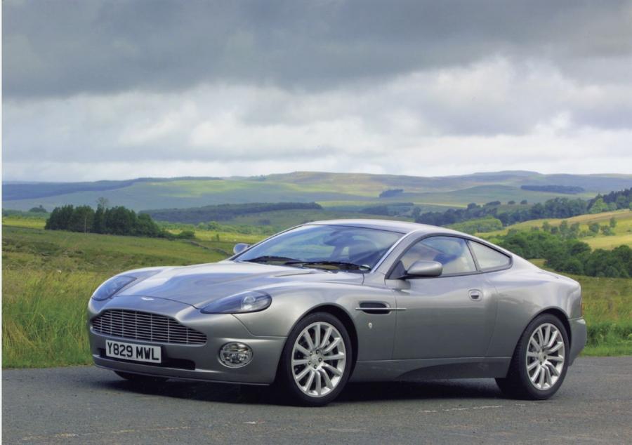  Aston Martin V12 Vanquish 2001 года  (UK) (фото 15 из 44)